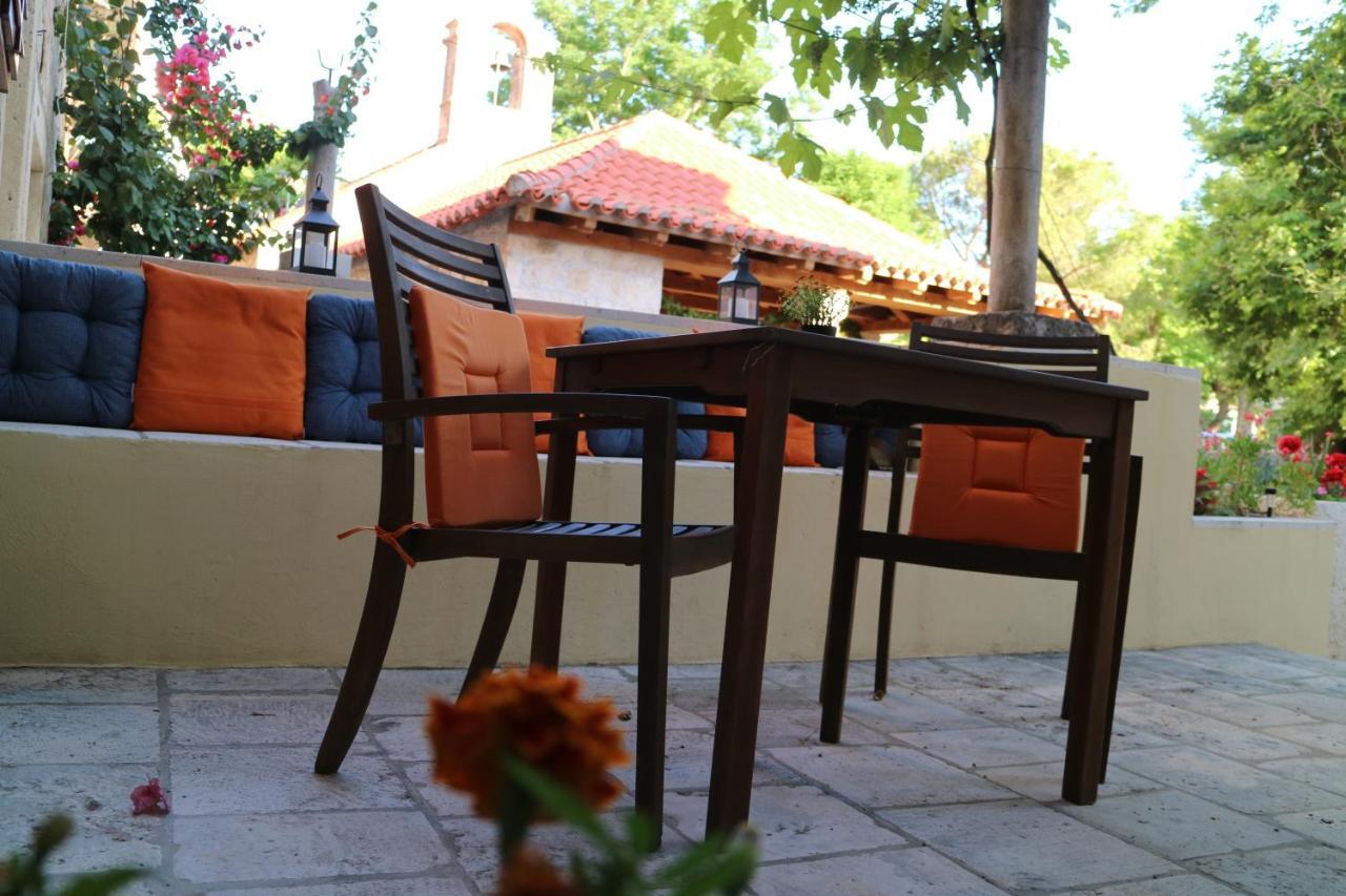 Studio Apartments & Rooms Lela, Sipan Island Sipanska Luka  Luaran gambar
