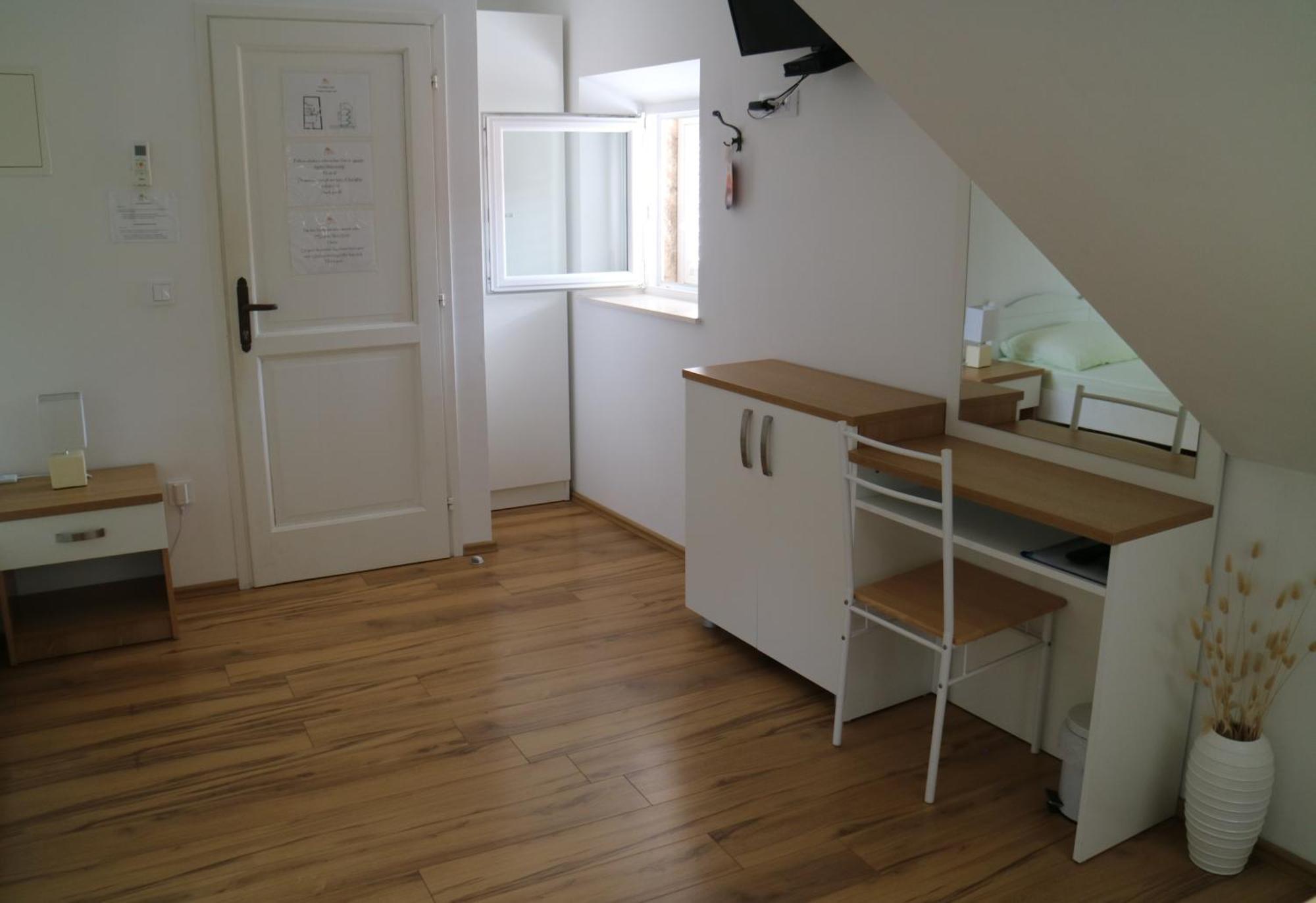 Studio Apartments & Rooms Lela, Sipan Island Sipanska Luka  Bilik gambar