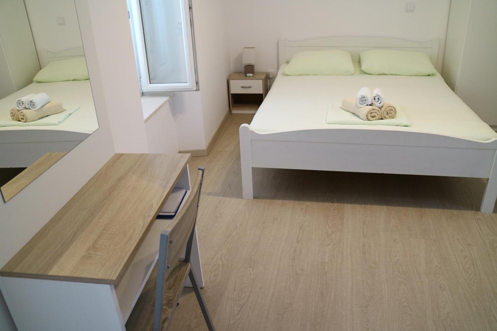 Studio Apartments & Rooms Lela, Sipan Island Sipanska Luka  Bilik gambar