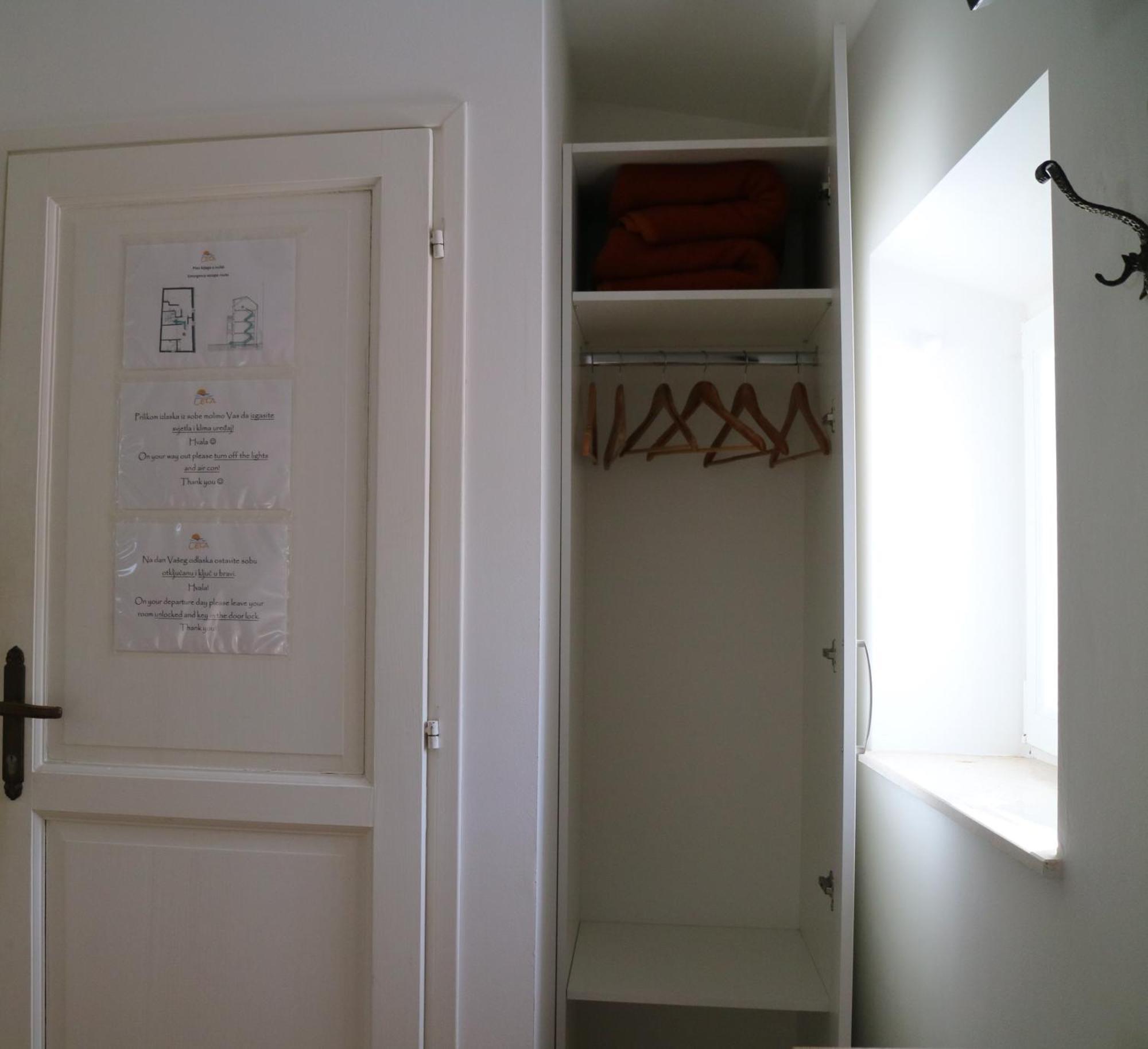 Studio Apartments & Rooms Lela, Sipan Island Sipanska Luka  Bilik gambar