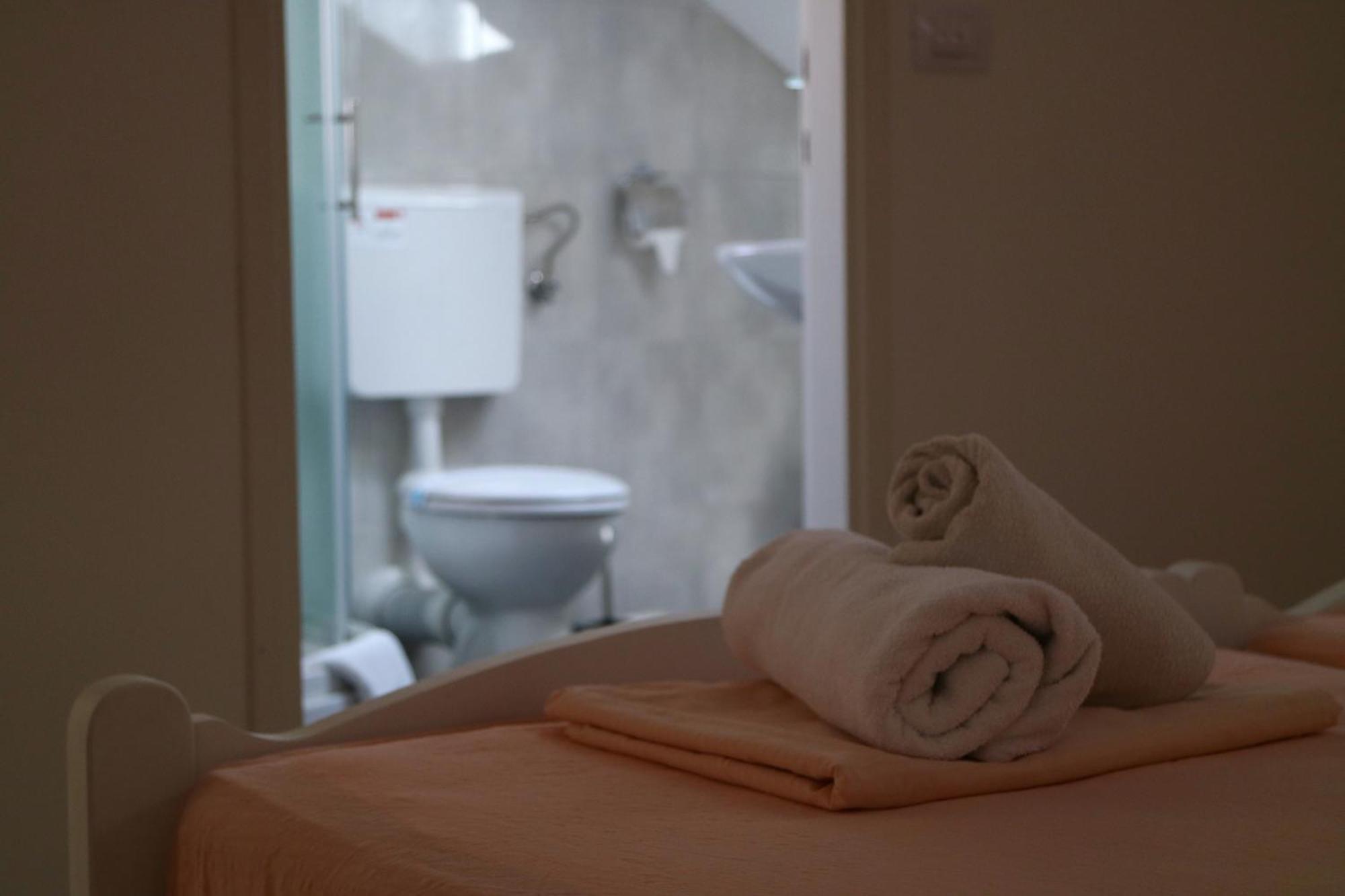 Studio Apartments & Rooms Lela, Sipan Island Sipanska Luka  Bilik gambar
